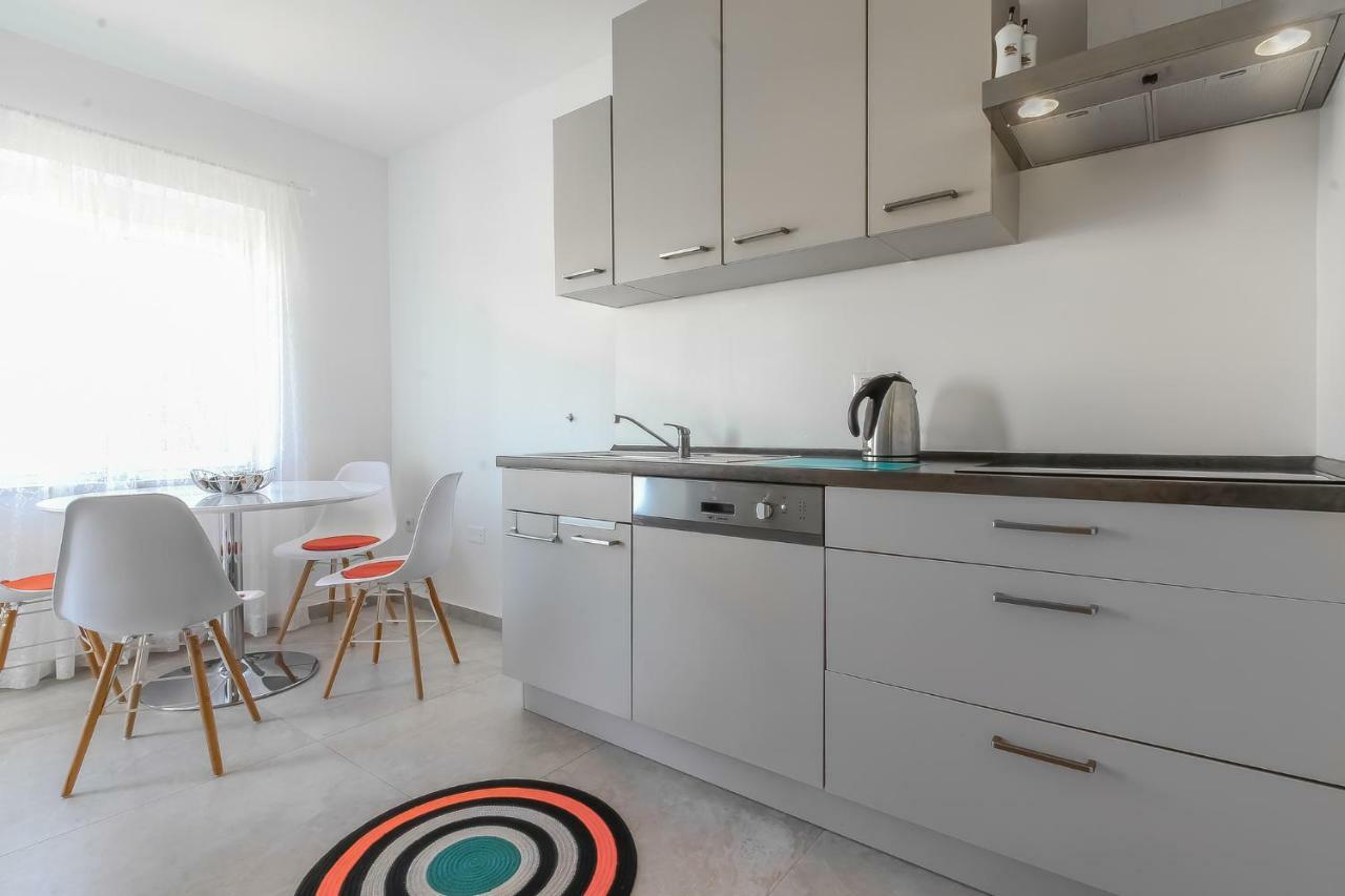 Saten Suite Apartment Near The Beach Poreč Exterior foto